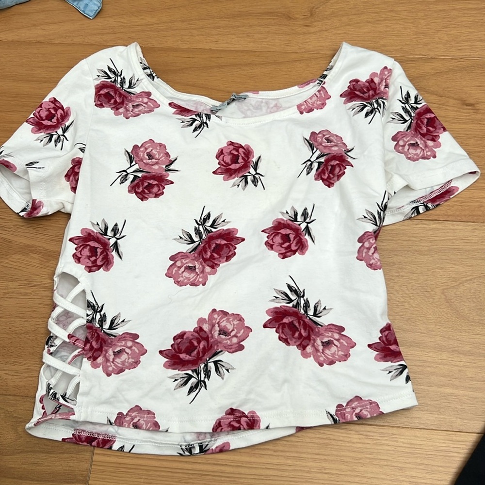 Floral crop top